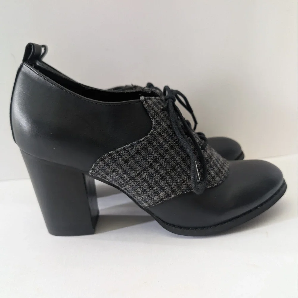 Restricted Womens Black Houndstooth Lace Up Oxford Block Heel Booties Size 6.5
